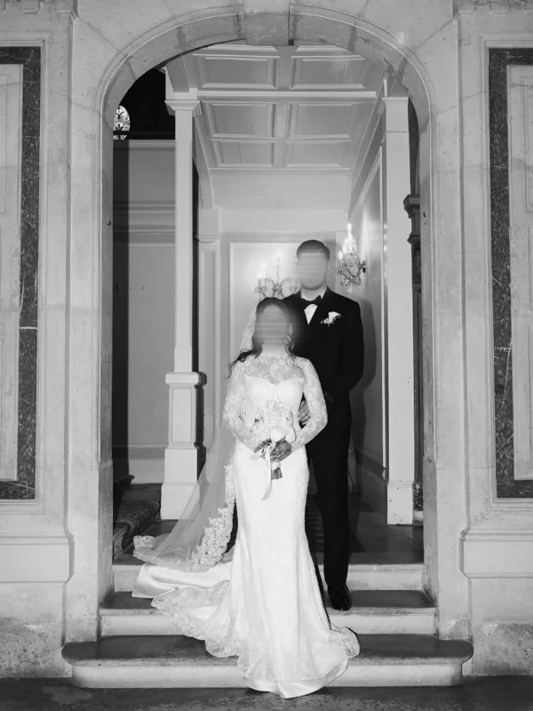 Les instants à deux — photographie de mariage IR STUDIO en noir et blanc