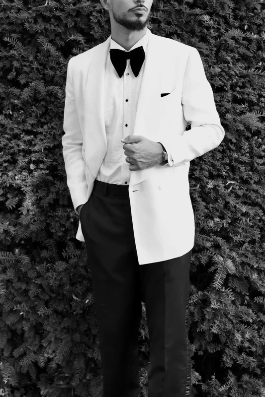 Les instants à deux — photographie de mariage IR STUDIO en noir et blanc