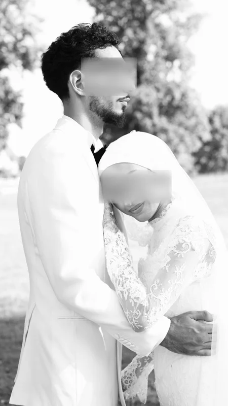Les instants à deux — photographie de mariage IR STUDIO en noir et blanc